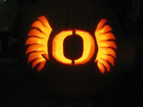 Halloween O Duck Pumpkin, Carving Templates, Ducks Football, Pumpkin Carvings, Oregon Ducks Football, Pumpkin Carving Templates, Pumpkin Ideas, Oregon Ducks, Samhain