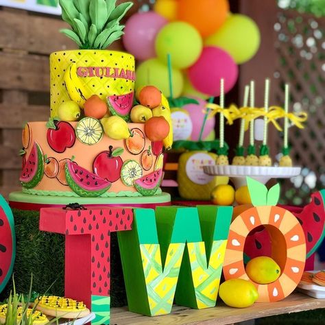 Tutti Fruity Party, Twotti Fruity, Tutti Frutti Birthday Party, Tutti Frutti Party, Fruit Birthday Party, Watermelon Birthday Parties, 2nd Birthday Party For Girl, Fruit Birthday, Second Birthday Ideas