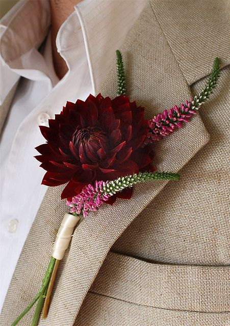 red dahlia boutonniere | Flickr - Photo Sharing! Dahlia Boutonniere, Dahlias Wedding, Burgundy Dahlia, Red Dahlia, Marsala Wedding, Flowers And Greenery, Boutonniere Wedding, Fall Wedding Colors, Burgundy Wedding