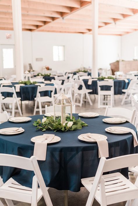 Napkins Wedding Table, Round Table Settings, Floral Graduation Party, Blue Wedding Receptions, Round Wedding Tables, Blue Table Settings, Navy Table, Dark Blue Wedding, Grand Junction Colorado