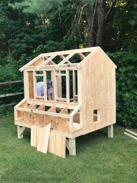 Plywood Chicken Coop Plans, Chicken Coop Plywood Diy, Chicken Coop Egg Boxes Diy, Chicken Coops Plans Free, Medium Chicken Coop, Chicken Coop Simple Diy, Small Coop Plans, 30 Chicken Coop, Chicken Coop Building Plans Free