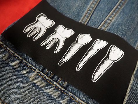 Occult Teeth Patch - punk patch, goth patch, molars, witch, sew on patch, horror patch, Gothic, skull, wisdom tooth, patches for jackets Gothic Patches, Wisdom Tooth, Patches For Jackets, Patch Ideas, Goth Bands, Goth Clothes, Band Patches, Punk Patches, Battle Jacket