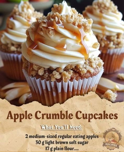 Family recipes Apple Crumble Cupcakes, Crumble Cupcakes, Cake Apple, Soft Sugar, Apple Filling, Cupcakes Recipe, Apple Crumble, Recipe Ingredients, Family Recipes