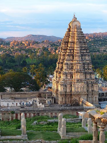 Untitled | Flickr - Photo Sharing! Indian Tourist Places, India Honeymoon, Hampi India, India Vacation, Temples Of India, India Photo, Indian Temple Architecture, Amazing India, Hindu Temples