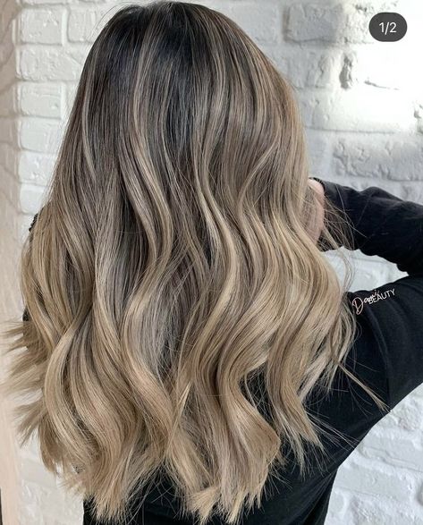 Cream Balayage Brunette, Neutral Blonde Bayalage, Cool Balayage Blonde, Medium Blonde Balayage Dark Roots, Highlighted Brown Hair Short, Root Shadow Brunette To Blonde, Ash Blonde Hairlights, Blonde Balayage Black Roots, Drop Root Blonde Balayage