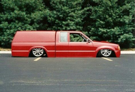 Remember when mini trucks were in ? Mini Trucks Mazda, Slammed Trucks, Custom Classic Cars, Bagged Trucks, Lowrider Trucks, Dropped Trucks, Mini Truck, Lowered Trucks, Custom Toys