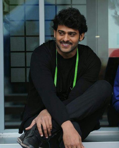 Prabhas Old Pics, Prabhas Wallpapers, Ramcharan Pics New, Bahubali Movie, Darling Prabhas, Darling Movie, Prabhas Actor, Prabhas Pics, Best Friend Pictures Tumblr