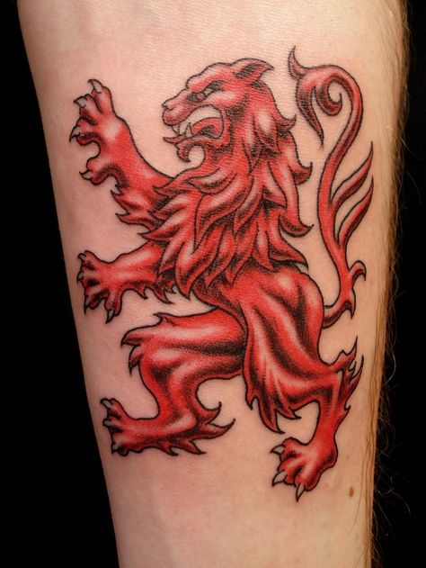 Lion Tattoo Images, Scotland Tattoo, Lion Tattoo Meaning, Scottish Tattoo, Scottish Tattoos, Crest Tattoo, Scottish Symbols, Scottish Lion, Thistle Tattoo