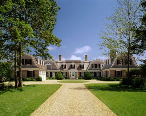 Classy Homes, Hamptons Houses, Patrick Ahearn Architect, Patrick Ahearn, Preppy House, Victorian Exterior, Gambrel Roof, Pool Cabana, Dutch Colonial