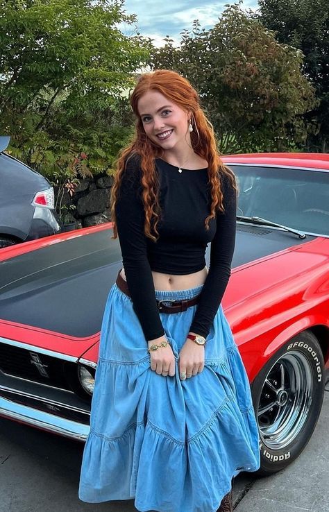 Outfits With Ginger Hair, Outfits For Red Hair, Red Hair Outfit Ideas, Faith Collins, Pretty Ginger, Red Hair Outfits, Redhead Fashion, I Love Redheads, Ginger Women