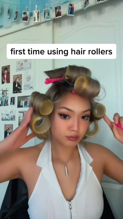 Big Hair Rollers, Velcro Rollers, Roller Set, Hair Rollers, Hair Curlers, Big Hair, Up Hairstyles, Hair And Beauty, Beauty Tips