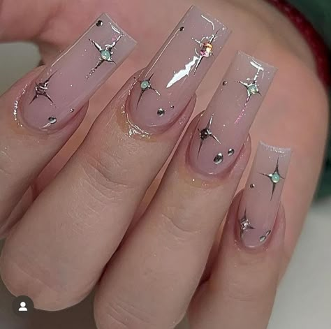 Simple Pink And Silver Nails, Pink Nails With Silver Chrome, Square Nails Star Design, Square Acrylic Nails Stars, Square Gel X Nails Medium, Girly Acrylic Nails Square, Square Nail Designs Pink, Square Nails With Stars, Light Pink And Silver Nails