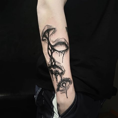 Goth Sleeve Tattoo, Tattoos Alt, Rip Tattoos, Goth Tattoos, Tattoos For Mom, Dark Feminine Tattoos, Lower Arm Tattoos, Eyeball Tattoo, Feminine Skull Tattoos