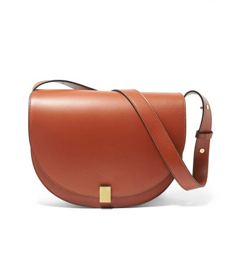 best saddle bags - Victoria Beckham Half Moon Leather Shoulder Bag Leather Craft Ideas, Saddle Bag Purse, Purse Outfit, Purse Style, Fw 2024, Gifts For Hubby, Pouch Sewing, Bag Styles, Moon Bag