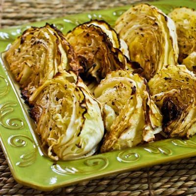 Roasted Cabbage Recipes, Ideal Protein Recipes, Roasted Cabbage, Meatless Recipes, Ideal Protein, Side Recipes, Veggie Dishes, Vegetable Side Dishes, Vegetable Dishes