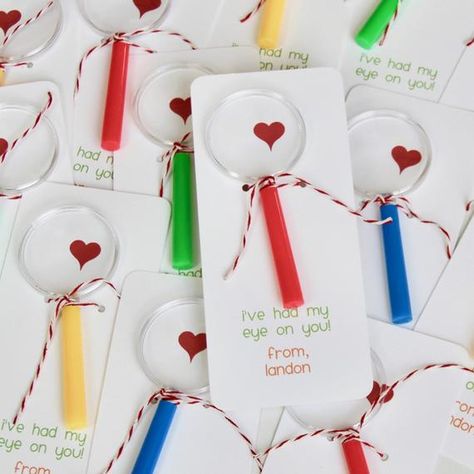 Glow Stick Valentine, Glass Crafts Diy, Valentines Day Cards Diy, Valentine Kids, Vday Cards, Valentine Gifts For Kids, Valentine Cards Handmade, Valentine Party, Preschool Valentines