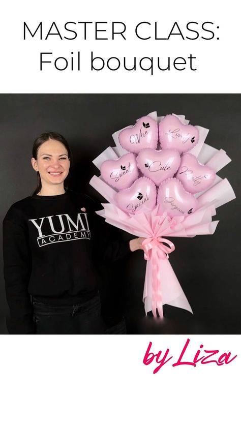 🎓┊ YUMI ⋆ Balloons academy | 💐 Spring giant bouquet 💛 🤗 As promised, we present you a tutorial from Lisa Yumi on creating an on-trend giant bouquet 🌸 Spring bouquet… | Instagram Giant Balloon Bouquet, Diy Balloon Bouquet, Balloon Bouquet Ideas, Balloons On Sticks, Giant Bouquet, Grad Diy, Balloon Gifts, Huge Balloons, Balloon Bouquet Diy