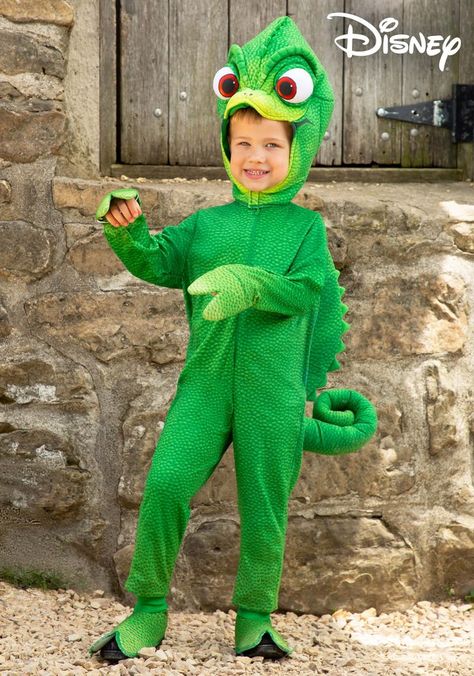 These 10 Cute Best Friend Halloween Costume Ideas Are Classics Pascal Tangled Costume, Pascal Costume, Boys Cowboy Costume, Chameleon Costume, Captain America Halloween Costume, Every Disney Princess, Pascal Tangled, Tangled Costume, Boxing Halloween Costume