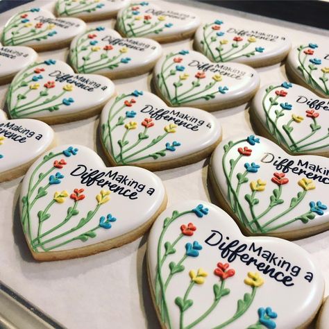 Katie Beardsley on Instagram: “Did you know that March is Social Work Month? Make sure you take the time to thank a social worker for all their efforts! ❤️💛💙 🥰 Dedicating…” Biscuits Ideas, Social Work Month, Case Manager, Gluten Free Cake Recipe, Cookie Making, Decorating Cookies, Spring Cookies, Best Sugar Cookies, Easy Cupcakes