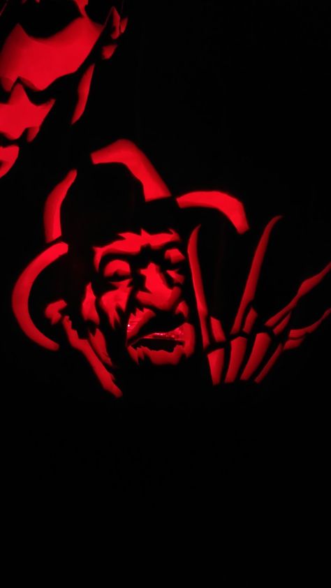 Freddy Krueger Pumpkin, Best Pumpkin Carving Tools, Pumpkin Carve, Pumpkin Carving Tools, Pumpkin Carver, Amazing Pumpkin Carving, Pumpkin Carving Designs, Pumpkin Carvings, Classic Horror Movies