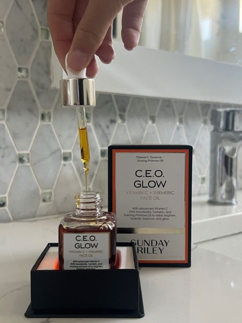 Sunday Riley C.E.O. Glow Vitamin C & Turmeric Face Oil, 0.5 Fl Oz : Beauty & Personal Care Ceo Glow, Skincare Sunday, Sunday Riley Ceo, Good Skincare, Turmeric Face, Skincare Inspiration, The Best Skincare, Sunday Riley, Cruelty Free Brands