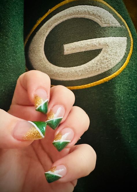 Green Bay Packers Fan Nails. 2023, even with loss of QB still showing love for the team! #gopackgo Green Bay Packers Nail Art, Packers Nails, Green Bay Packers Nails, Packer Nails, Fan Nails, Green Bay Packers Fans, Showing Love, Packers Fan, Go Pack Go