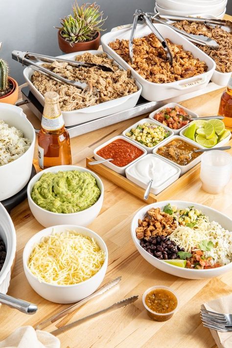 Taco Dinner Party, Chipotle Catering, Chipotle Copycat Recipes, Burrito Bar, Copycat Food, Taco Bar Party, Chipotle Recipes Chicken, Chipotle Copycat, Restaurant Copycat Recipes