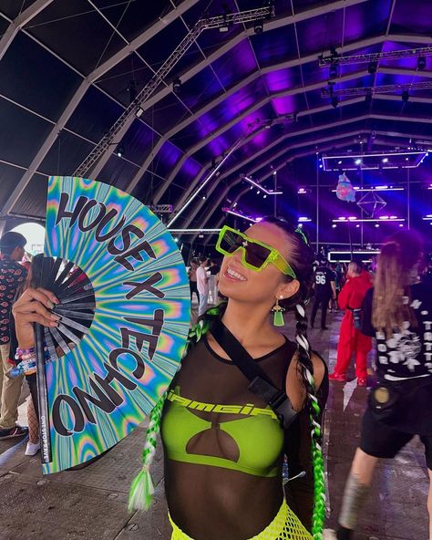 House X Techno Hand Fan Pre Order, Festival Fans 13.5, - One Stop Rave Rave Culture Fashion, Berlin Rave Fashion, Berlin Rave, Tomorrowland Outfit, Rave Jewelry, Rave Fit, Techno Outfit, Ropa Upcycling, Rave Looks