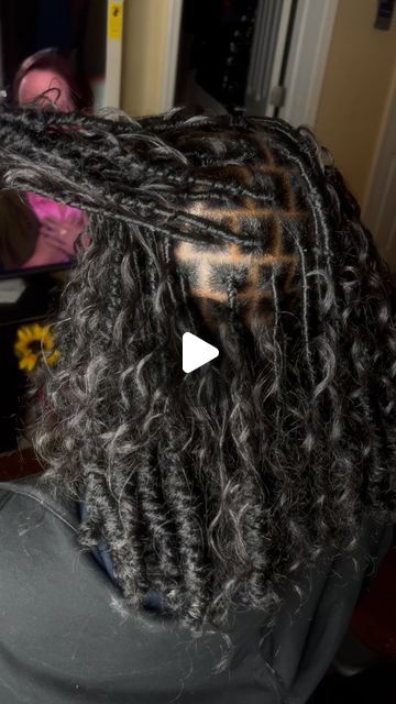 Bob Locs With Curls, Boho Locs Black Women, Loc Bob, Locs Black Women, Boho Locs, Small Boho, November 8, Locs, Viral Videos