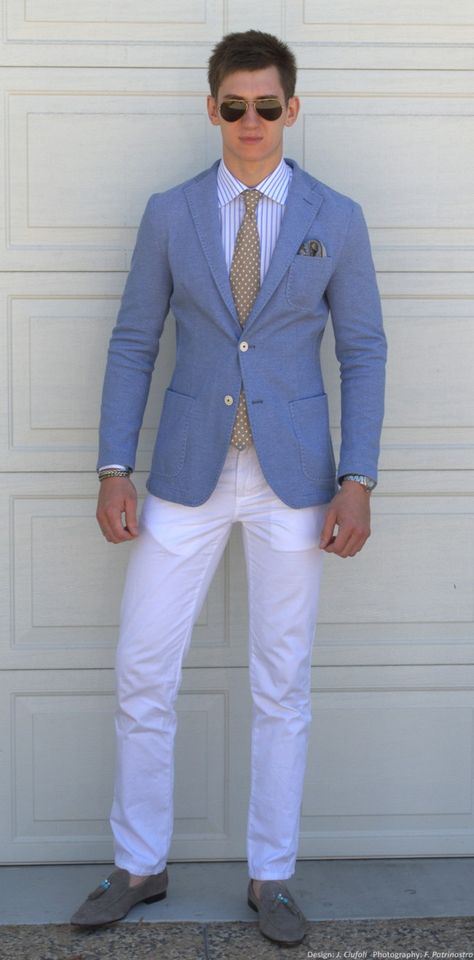 Light Blue & White Wedding Guest Outfit Men, Summer Cocktail Attire, Jeans Guys, Sorrento Wedding, White Pants Men, Light Blue Blazer, Outfit Verano, White Pants Outfit, Suit Combinations