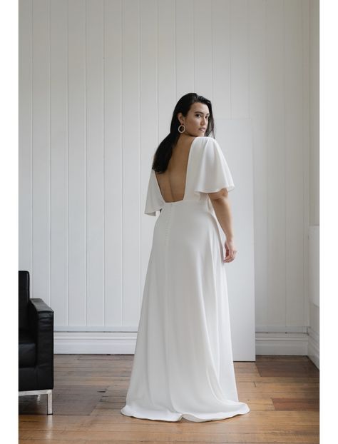 Hera Couture, Iconic Weddings, Civil Wedding Dresses, Wedding Dresses Cinderella, Plus Size Cocktail Dresses, Civil Wedding, Mid Size, Couture Gowns, Mid Dresses