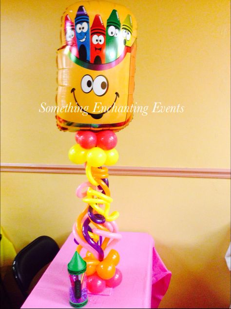 Crayon balloon centerpiece Crayola Party Decorations, Crayola Theme Party, Crayola Decorations, Crayon Theme Party, Crayola Balloon Decor, Crayon Birthday Parties, Crayon Party, Centerpiece Birthday, Balloon Centerpiece