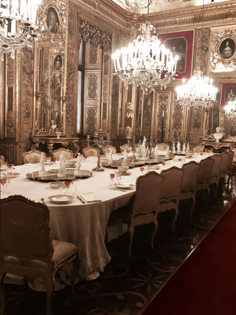 Dining Hall Royal Palace, Turin, Italy Palace Dining Hall, Royal Dinning Hall, Royal Dr Shifting, Dining Hall Aesthetic, Palaces Aesthetic, Royal Dining Hall, Royal Hallway, Castle Dining Hall, Palace Dining Room