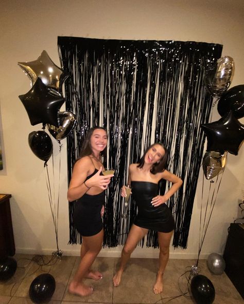 Black Dress Code Birthday Party, Black Out Theme Party Outfit, Black Birthday Themes For Women, Blackout Or Back Out Party Theme, Black Out Birthday Theme, Black Out Party Decorations, Birthday Party Ideas Black And White, Black And White Birthday Party Ideas Decoration, Rip Teens Birthday