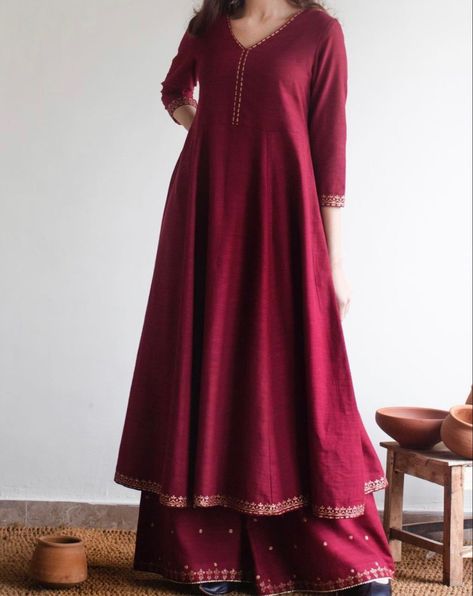 Maroon Desi Dress, Simple Long Frocks Pakistani, Red Pakistani Dress, Elegant Maternity Dresses, Red Colour Dress, Long Kurti Designs, Pakistani Fashion Party Wear, Modest Dresses Casual, Traditional Indian Outfits