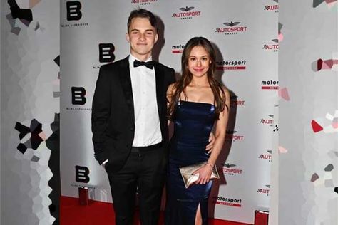 Oscar Piastri Biography - Net Worth, F2 Career, Girlfriend | BiographySet Oscar Piastri Girlfriend, Oscar Piastri, Celebrity Biographies, Relationships Love, One Team, Formula One, Moving Forward, Net Worth, Formula 1