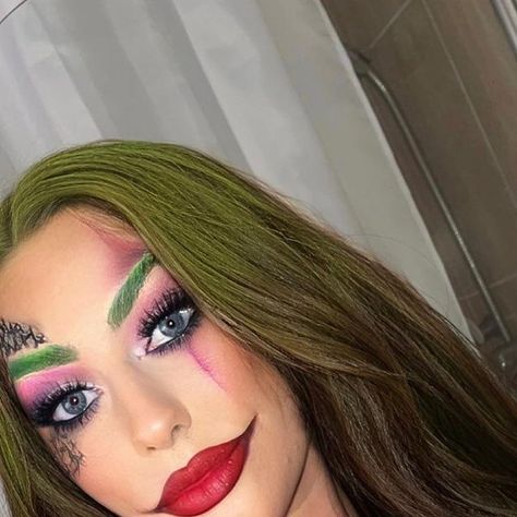 Female Joker Halloween Makeup Joker Female, Female Joker Halloween, Joker Halloween Makeup, Female Joker, Joker Halloween, Why So Serious, Princess Jasmine, The Joker, Makeup Inspo