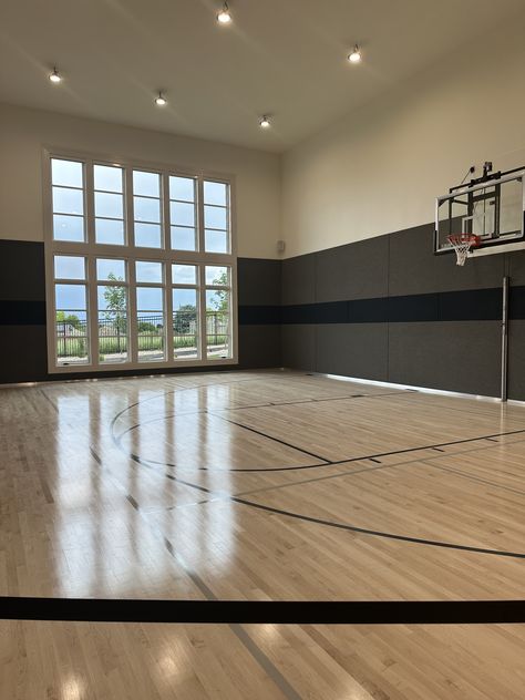 Volleyball Court In House, Indoor Basketball Court In House, Home Basketball Court, House Design Drawing, Basketball Court Backyard, Preppy House, Volleyball Court, Indoor Basketball Court, Basketball Courts