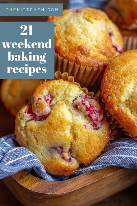 Weekends are for baking. I have gathered up some of my favorite weekend baking recipes, they are sure to make your Saturdays and Sundays extra special. Saturday Baking, Weekend Baking, Baking Recipes Lavender, Caramel Doughnuts, Caramel Cheesecake Bars, Bakery Style Blueberry Muffins, No Bake Vanilla Cheesecake, Homemade Shortbread, Best Breakfast Sandwich