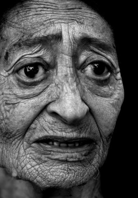 wrinkles wrinkle Green Tea Face, Old Faces, Unique Faces, Face Reference, Amazing Pics, Old Woman, Foto Art, Face Expressions, Human Face