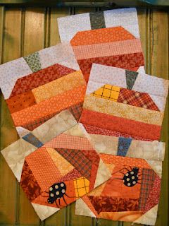 Picnic Quilts, Crazy Quilt Embroidery, Pumpkin Quilt Pattern, Paper Peicing Patterns, Autumn Quilts, Daisy Quilt, Pumpkin Inspiration, Halloween Quilt Patterns, Fall Sewing Projects