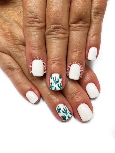 Texas Vacation Nails, Cactus Acrylic Nails, Nails For Arizona Trip, Desert Nail Art, Desert Nails, Spring Nails Inspiration, Bachelorette Nails, Cactus Nails, Arizona Nails