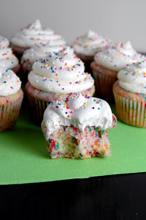 Gluten Free Funfetti Cupcakes Homemade Funfetti Cupcakes, Funfetti Cupcakes, Gluten Free Cupcakes, Gluten Free Cake, Gf Desserts, Gluten Free Sweets, Gluten Free Treats, Desserts Recipes, Gluten Free Cakes