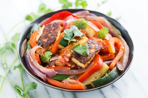 Paneer Stir Fry, Paneer Cheese, Fried Cheese, Easy Stir Fry, Stir Fry Recipes, Fresh Veggies, Clean Eating Recipes, Paneer, Grain Free