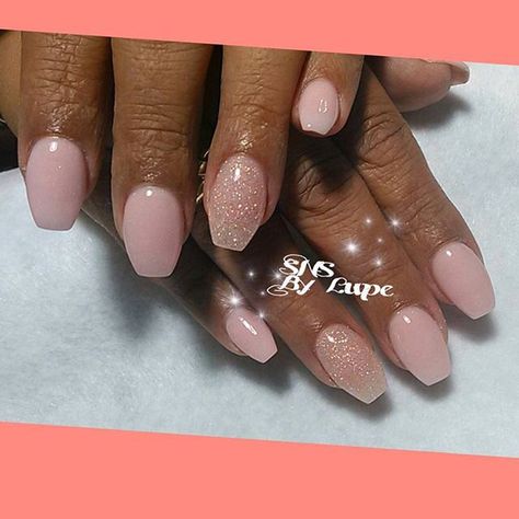 SNS nails (dipping powders) by Lupe ! Sns Dipping Powder Nails Fall 2023, Sns Dipping Powder Nails Summer Colors, Sns Dipping Powder Nails, Sns Designs, Dramatic Nails, Dipping Powder Nails, French Nails Glitter, Sns Nails Colors, Dip Nail