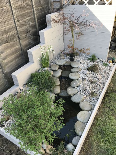 My Waterfall garden Small Garden Waterfalls, Garden Front Yard, Waterfall Garden, Low Maintenance Front Yard, Garden Landscaping Diy, Japanese Garden Landscape, Zen Garden Design, Garden Waterfall, Front Yard Garden Design