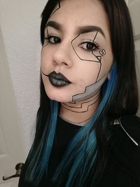 Cyber style Robotic Makeup, Robot Makeup, Theater Tech, Cyberpunk Costume, Cyberpunk Makeup, Sci Fi Clothing, Time Loop, Cyberpunk Aesthetic, Goth Makeup