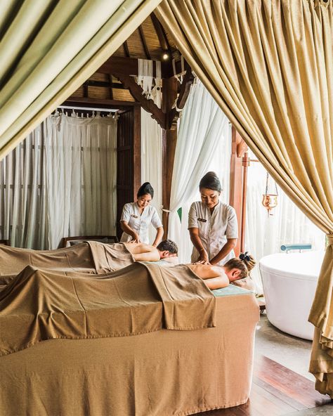 Spa Day Date, Couple Massage Spa, Couple Hobbies, Ubud Spa, Couple Spa, Spa Date, Ubud Resort, Bali Spa, Couples Spa