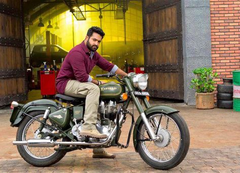 Ntr Photos, Janatha Garage, N T Rama Rao, Creative Logo Design Art, Bullet Bike Royal Enfield, New Images Hd, Garage Bike, India Images, New Photos Hd