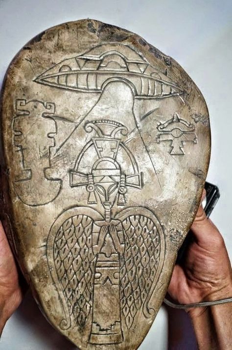 UnEarthing Ancient Alien Artifacts in Mexico - Kathy J. Forti, PhD Alien Theories, Starověký Egypt, Alien Artifacts, Ancient Aztecs, Ancient Astronaut, Ancient Technology, Aliens And Ufos, Archaeological Finds, Ufo Sighting